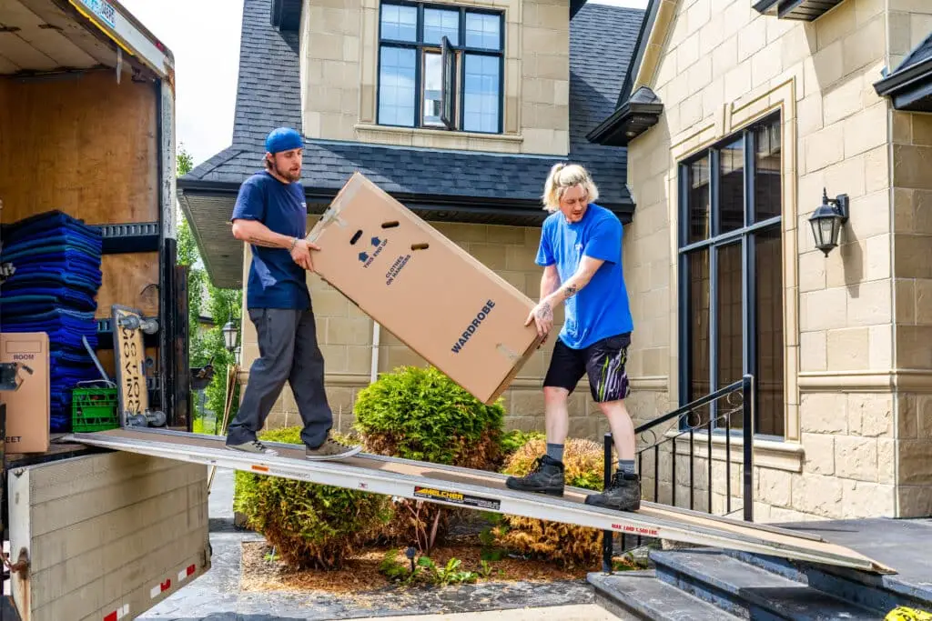 Moving day in Edmonton -- summer is the busiest season for apartment turnover