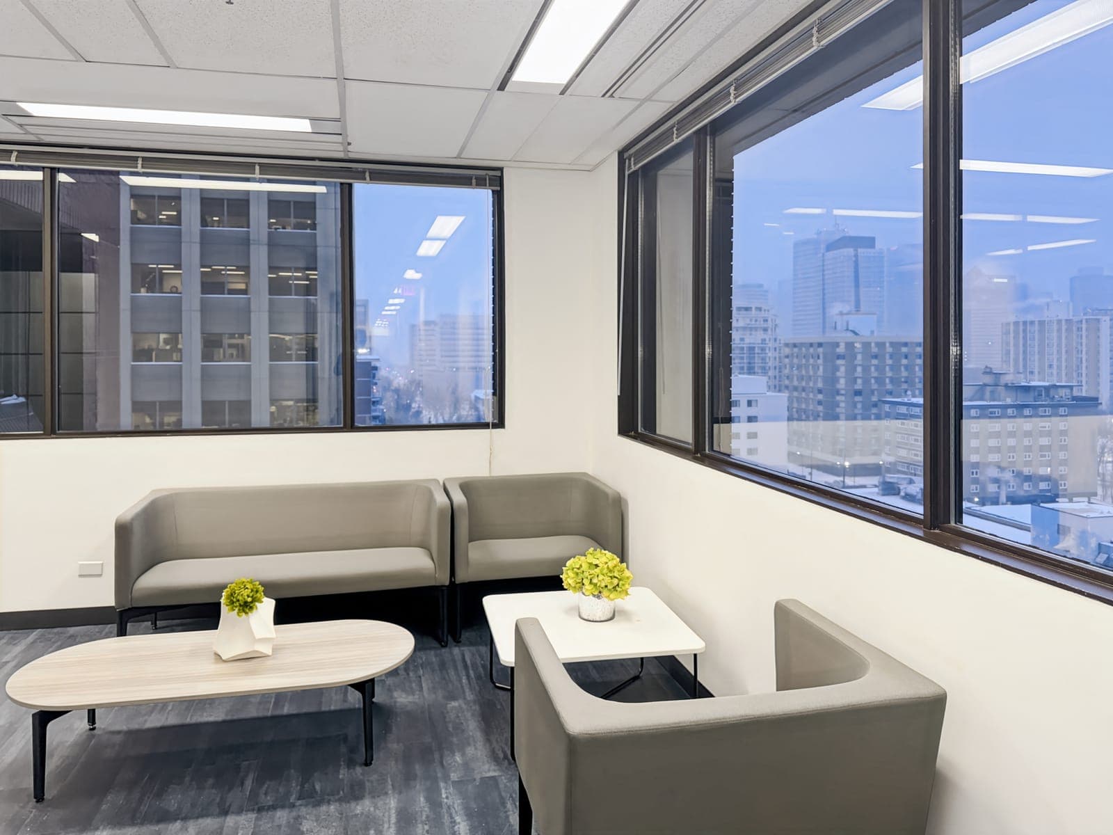Coworking space at HQ in Edmonton -- an alternative to the home office